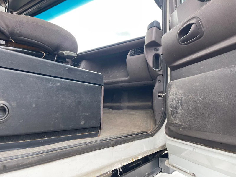 Τράκτορας Renault Magnum 440 Tractor unit: φωτογραφία 17 Τράκτορας Renault Magnum 440 Tractor unit: φωτογραφία 17