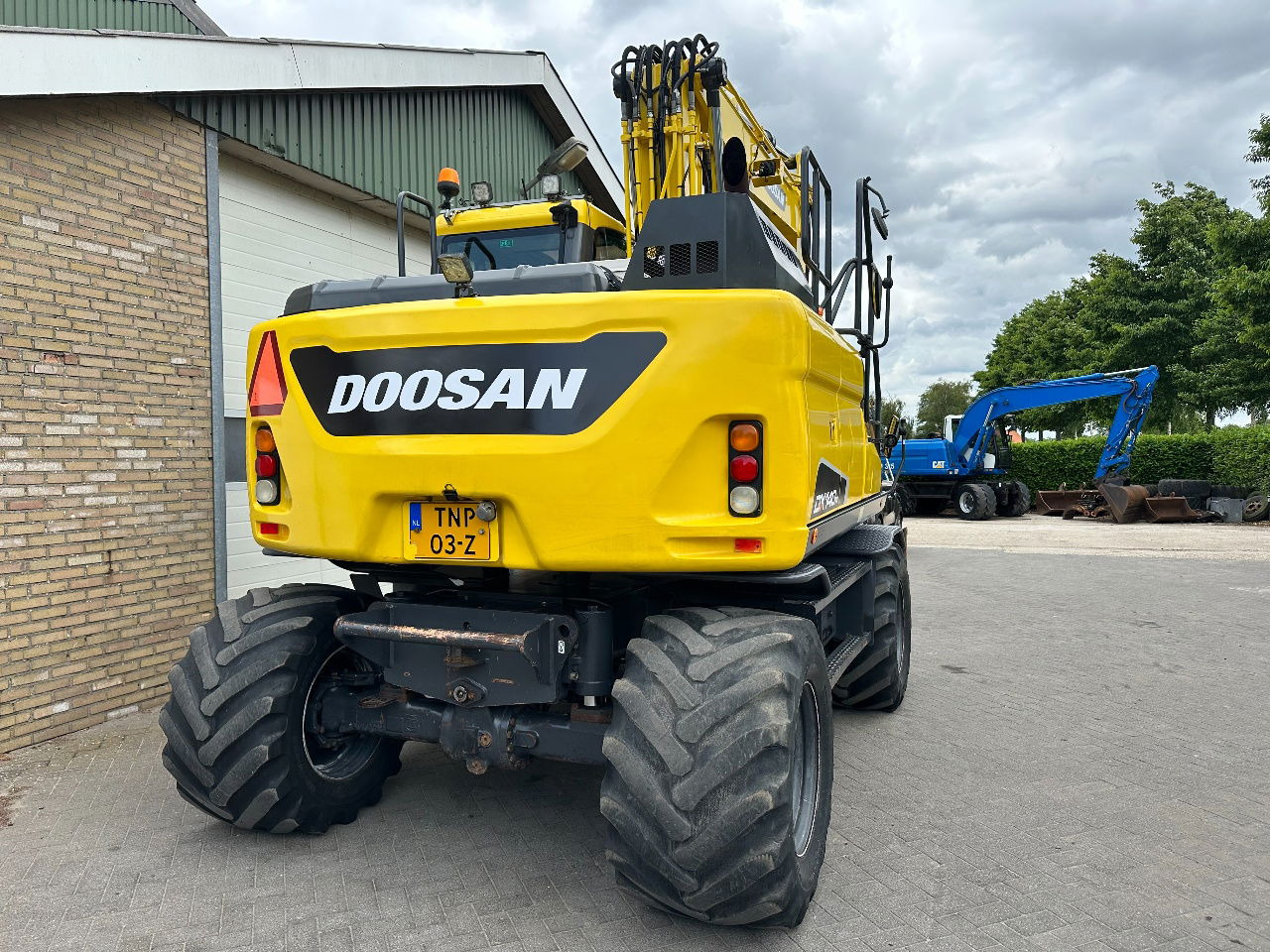 Doosan DX140W-5 - Τροχοφόρος εκσκαφέας: φωτογραφία 5 Doosan DX140W-5 - Τροχοφόρος εκσκαφέας: φωτογραφία 5