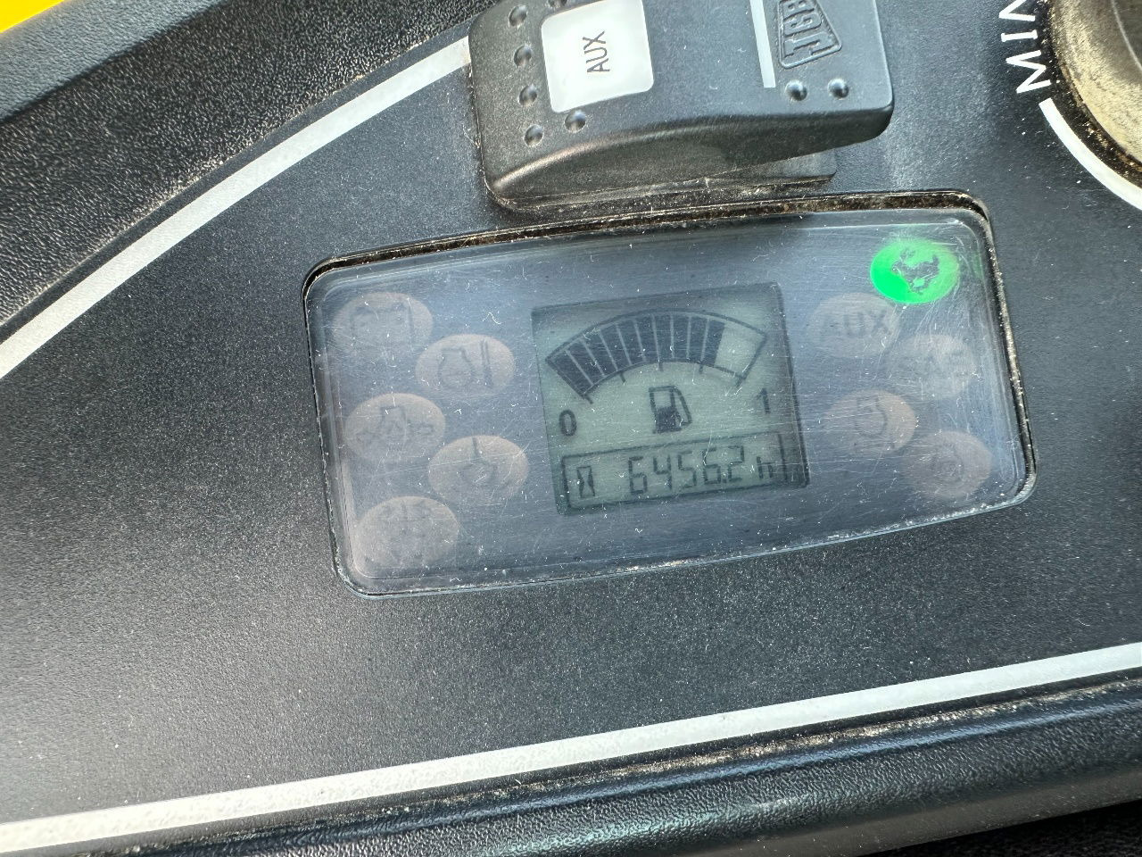 Μίνι εκσκαφέας JCB 8045 ZTS: φωτογραφία 11 Μίνι εκσκαφέας JCB 8045 ZTS: φωτογραφία 11