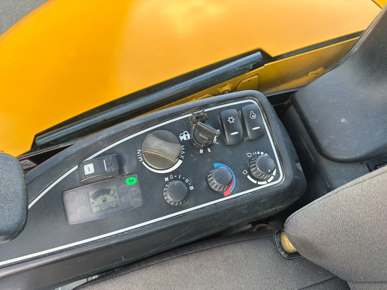 Μίνι εκσκαφέας JCB 8045 ZTS: φωτογραφία 10 Μίνι εκσκαφέας JCB 8045 ZTS: φωτογραφία 10