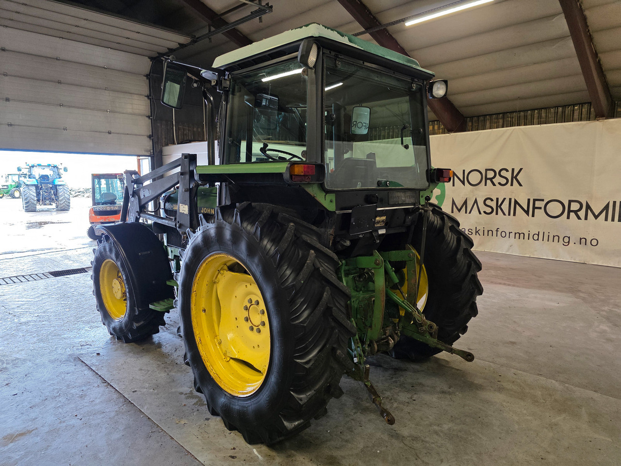 John Deere 2650 Synchron - Τρακτέρ: φωτογραφία 4 John Deere 2650 Synchron - Τρακτέρ: φωτογραφία 4