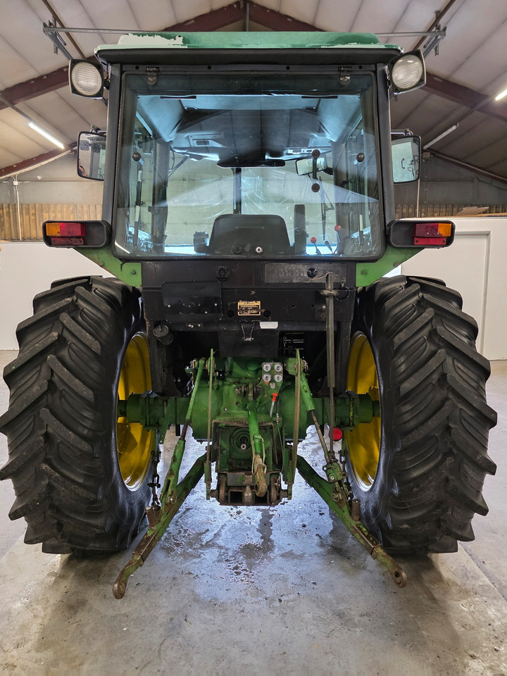John Deere 2650 Synchron - Τρακτέρ: φωτογραφία 3 John Deere 2650 Synchron - Τρακτέρ: φωτογραφία 3