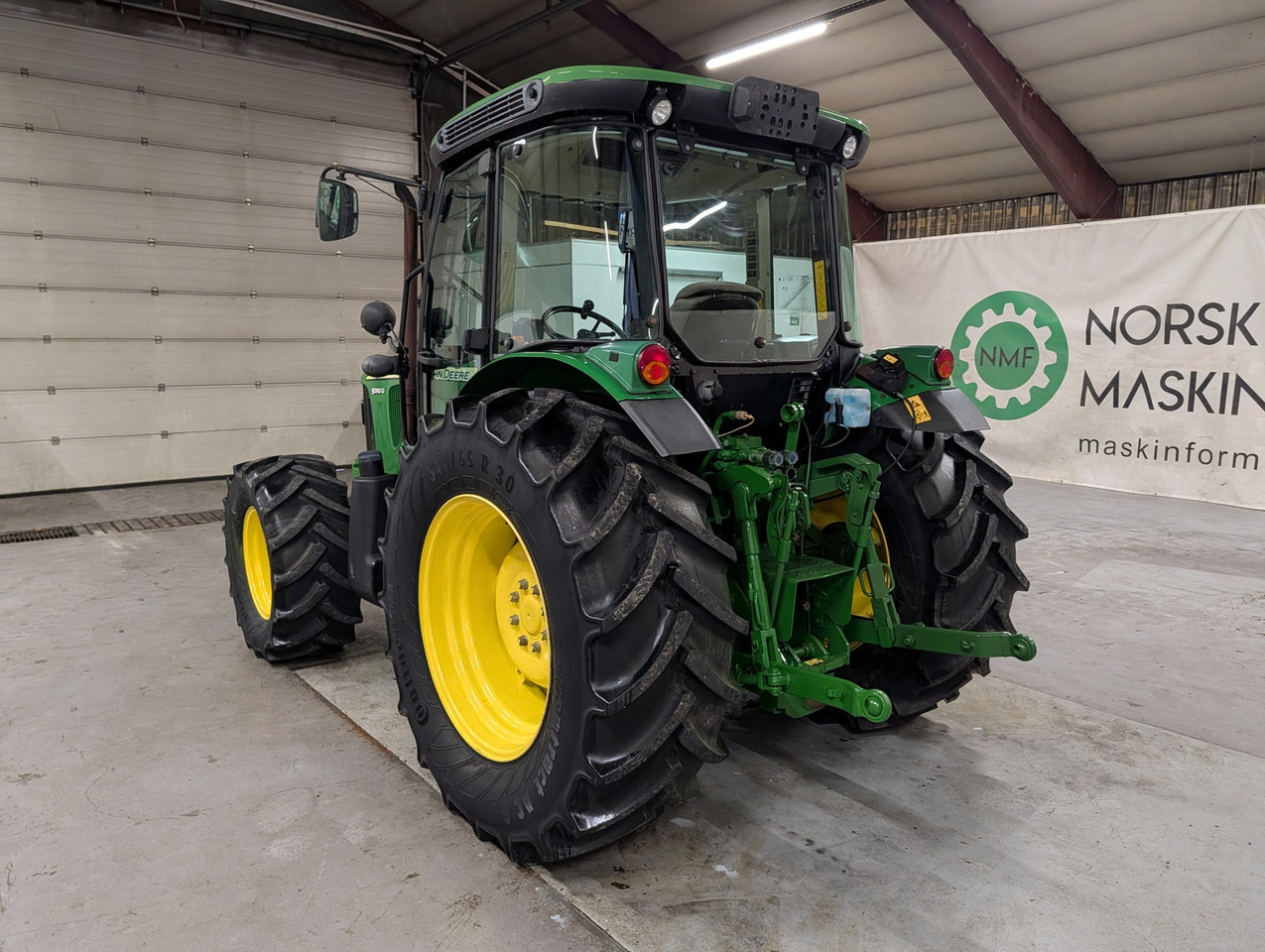 John Deere 5090G - Τρακτέρ: φωτογραφία 3 John Deere 5090G - Τρακτέρ: φωτογραφία 3