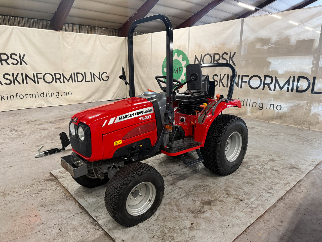 Massey Ferguson 1520 #MVA FRI# - Τρακτέρ: φωτογραφία 1 Massey Ferguson 1520 #MVA FRI# - Τρακτέρ: φωτογραφία 1
