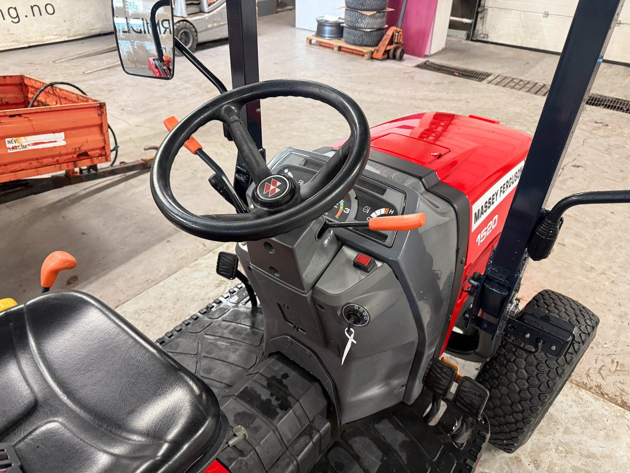 Massey Ferguson 1520 #MVA FRI# - Τρακτέρ: φωτογραφία 5 Massey Ferguson 1520 #MVA FRI# - Τρακτέρ: φωτογραφία 5