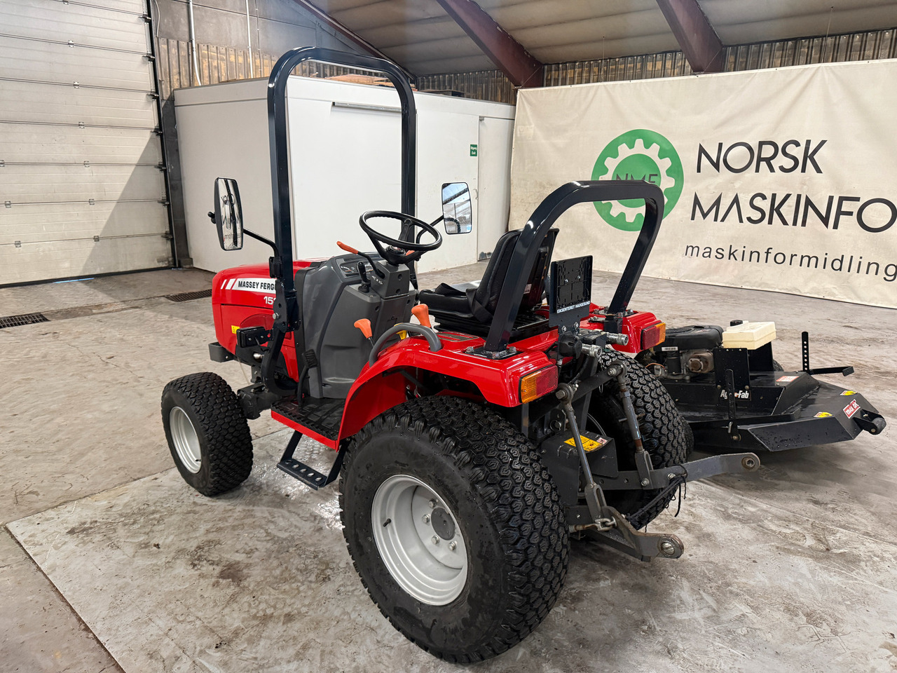Massey Ferguson 1520 #MVA FRI# - Τρακτέρ: φωτογραφία 2 Massey Ferguson 1520 #MVA FRI# - Τρακτέρ: φωτογραφία 2