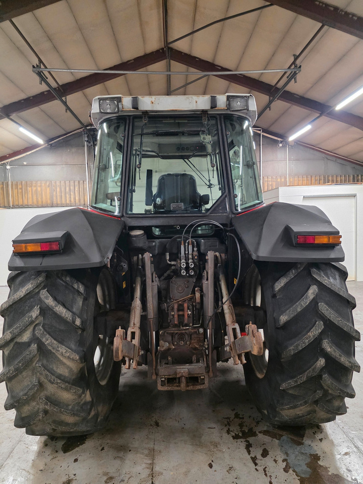 Massey Ferguson 6180 - Τρακτέρ: φωτογραφία 4 Massey Ferguson 6180 - Τρακτέρ: φωτογραφία 4