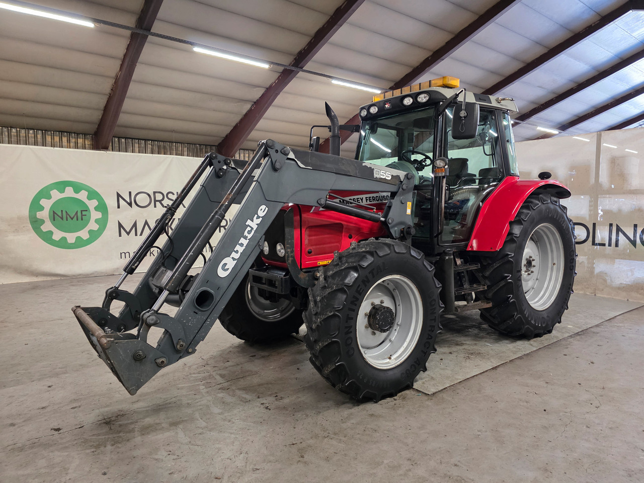 Massey Ferguson 6460 Dyna 6 - Τρακτέρ: φωτογραφία 1 Massey Ferguson 6460 Dyna 6 - Τρακτέρ: φωτογραφία 1