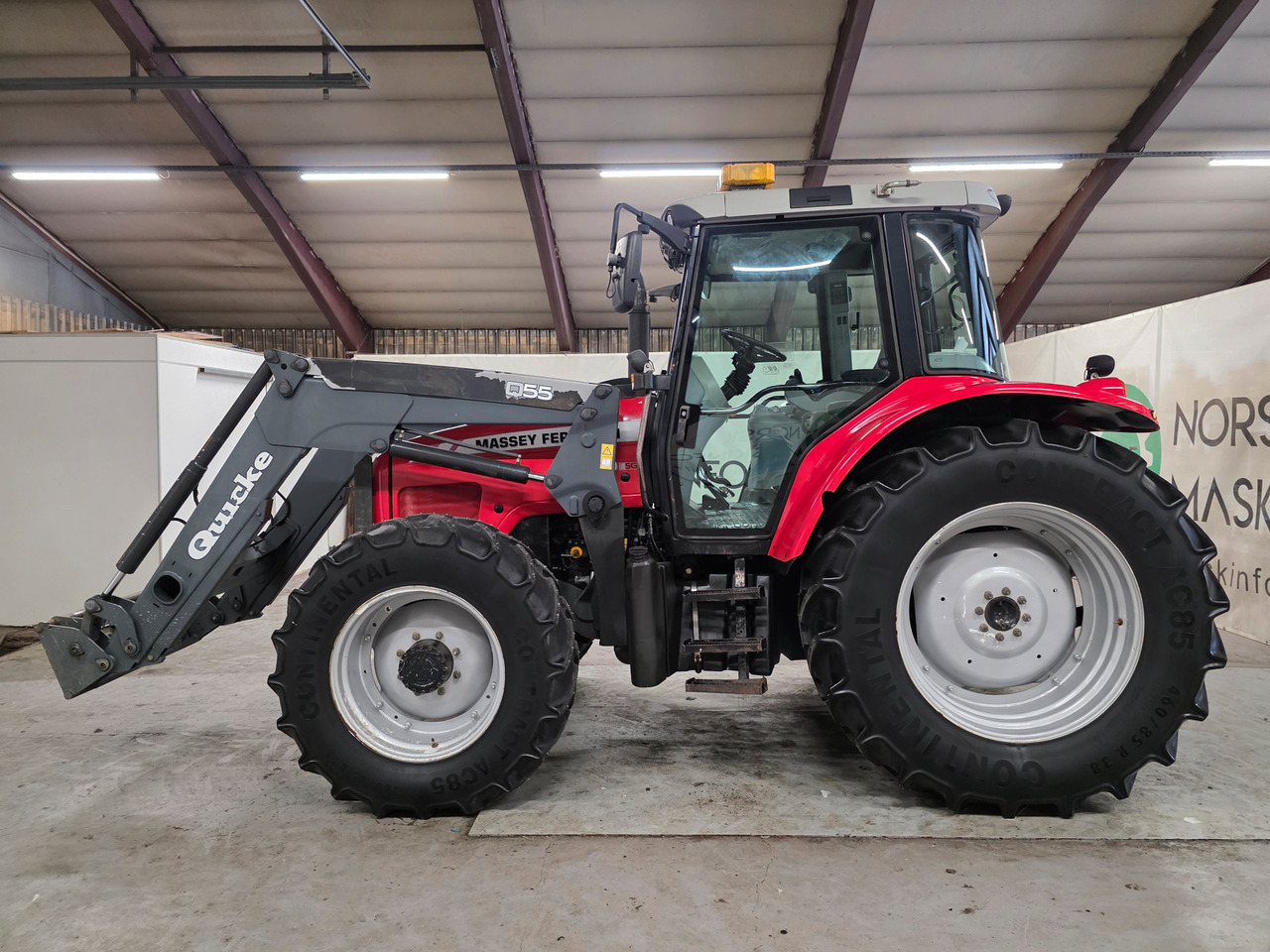 Massey Ferguson 6460 Dyna 6 - Τρακτέρ: φωτογραφία 2 Massey Ferguson 6460 Dyna 6 - Τρακτέρ: φωτογραφία 2