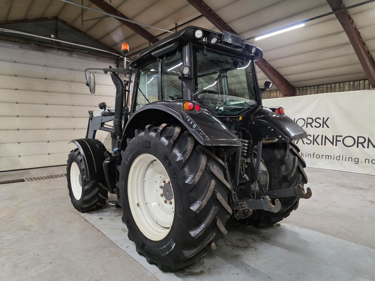 Valtra N163 Direct - Τρακτέρ: φωτογραφία 4 Valtra N163 Direct - Τρακτέρ: φωτογραφία 4