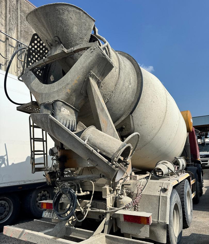 BETONIERA IVECO 410E42 8X4 - Μπετονιέρα φορτηγό: φωτογραφία 3 BETONIERA IVECO 410E42 8X4 - Μπετονιέρα φορτηγό: φωτογραφία 3