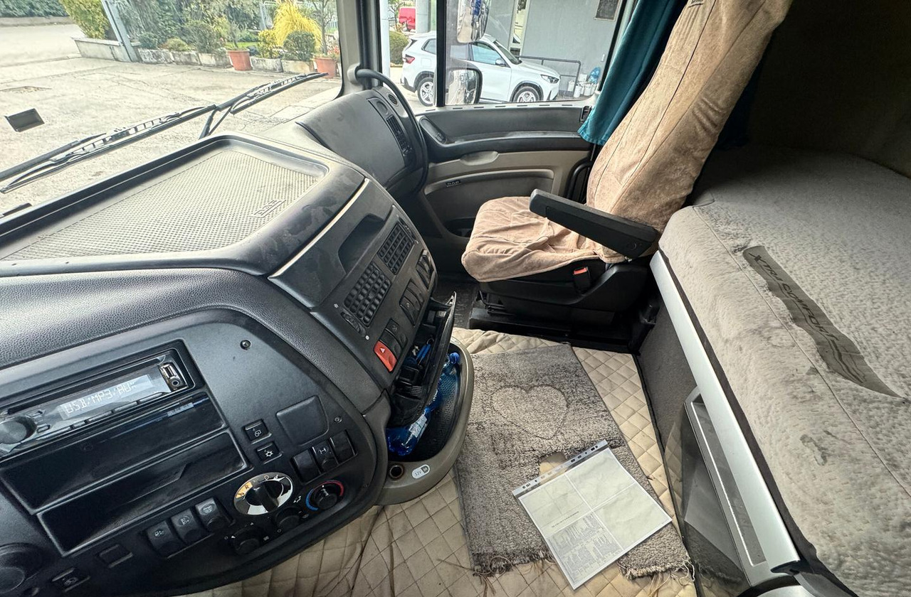 DAF XF 105.460 - 2010 - AUTOMATICO - Τράκτορας: φωτογραφία 3 DAF XF 105.460 - 2010 - AUTOMATICO - Τράκτορας: φωτογραφία 3