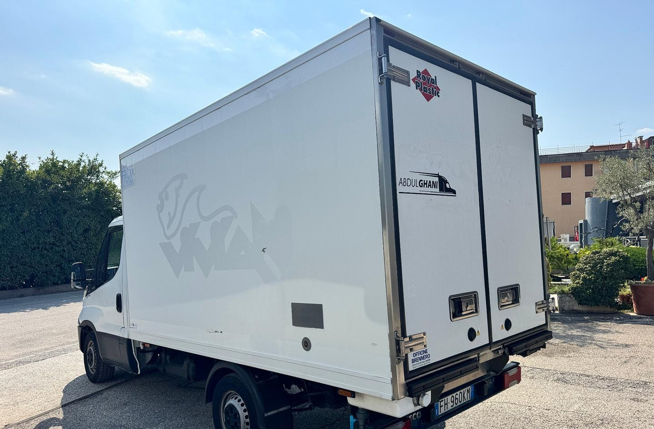 IVECO DAILY 35S15 - FRIGO FRC - PATENTE B - Επαγγελματικό αυτοκίνητο ψυγείο: φωτογραφία 4 IVECO DAILY 35S15 - FRIGO FRC - PATENTE B - Επαγγελματικό αυτοκίνητο ψυγείο: φωτογραφία 4