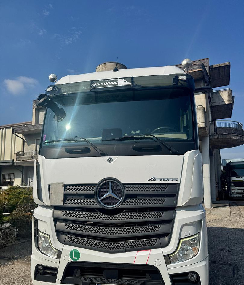 Mercedes Benz Actros 1848 - 2020 - Τράκτορας: φωτογραφία 3 Mercedes Benz Actros 1848 - 2020 - Τράκτορας: φωτογραφία 3