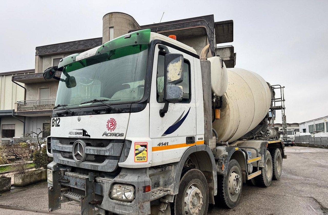 Mercedes actros 4141 betoniera armec - Μπετονιέρα φορτηγό: φωτογραφία 2 Mercedes actros 4141 betoniera armec - Μπετονιέρα φορτηγό: φωτογραφία 2