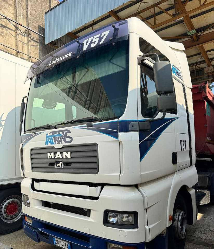 TRATTORE STRADALE MAN TGA ADR 18.430 - Φορτηγό ανατρεπόμενο: φωτογραφία 4 TRATTORE STRADALE MAN TGA ADR 18.430 - Φορτηγό ανατρεπόμενο: φωτογραφία 4