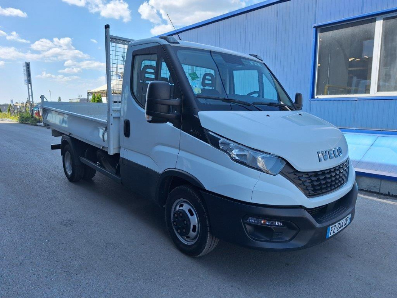 IVECO Daily 35C14 tipper - Όχημα με ανατρεπομενη καροτσα: φωτογραφία 3 IVECO Daily 35C14 tipper - Όχημα με ανατρεπομενη καροτσα: φωτογραφία 3