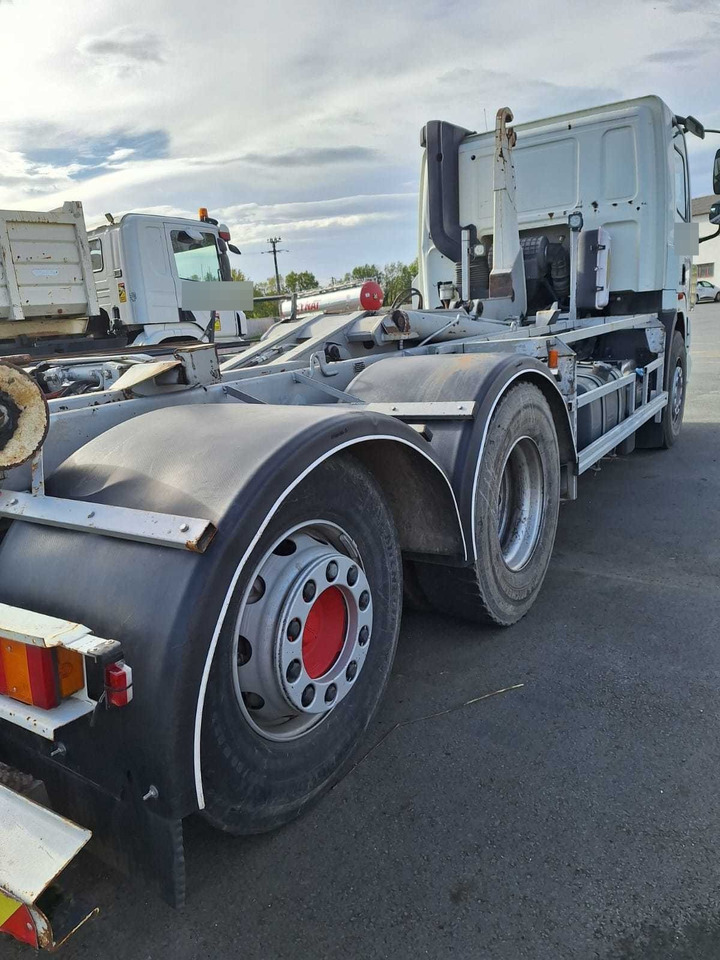 DAF CF - Φορτηγό φόρτωσης γάντζου: φωτογραφία 3 DAF CF - Φορτηγό φόρτωσης γάντζου: φωτογραφία 3