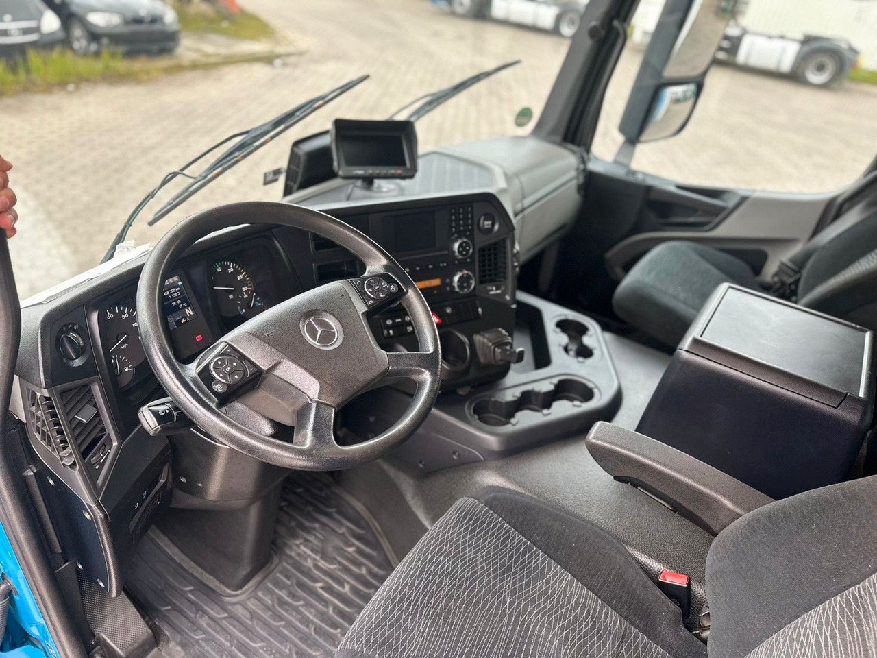 Leasing  Mercedes-Benz Antos 1830+Isolierkoffer Mercedes-Benz Antos 1830+Isolierkoffer: φωτογραφία 9