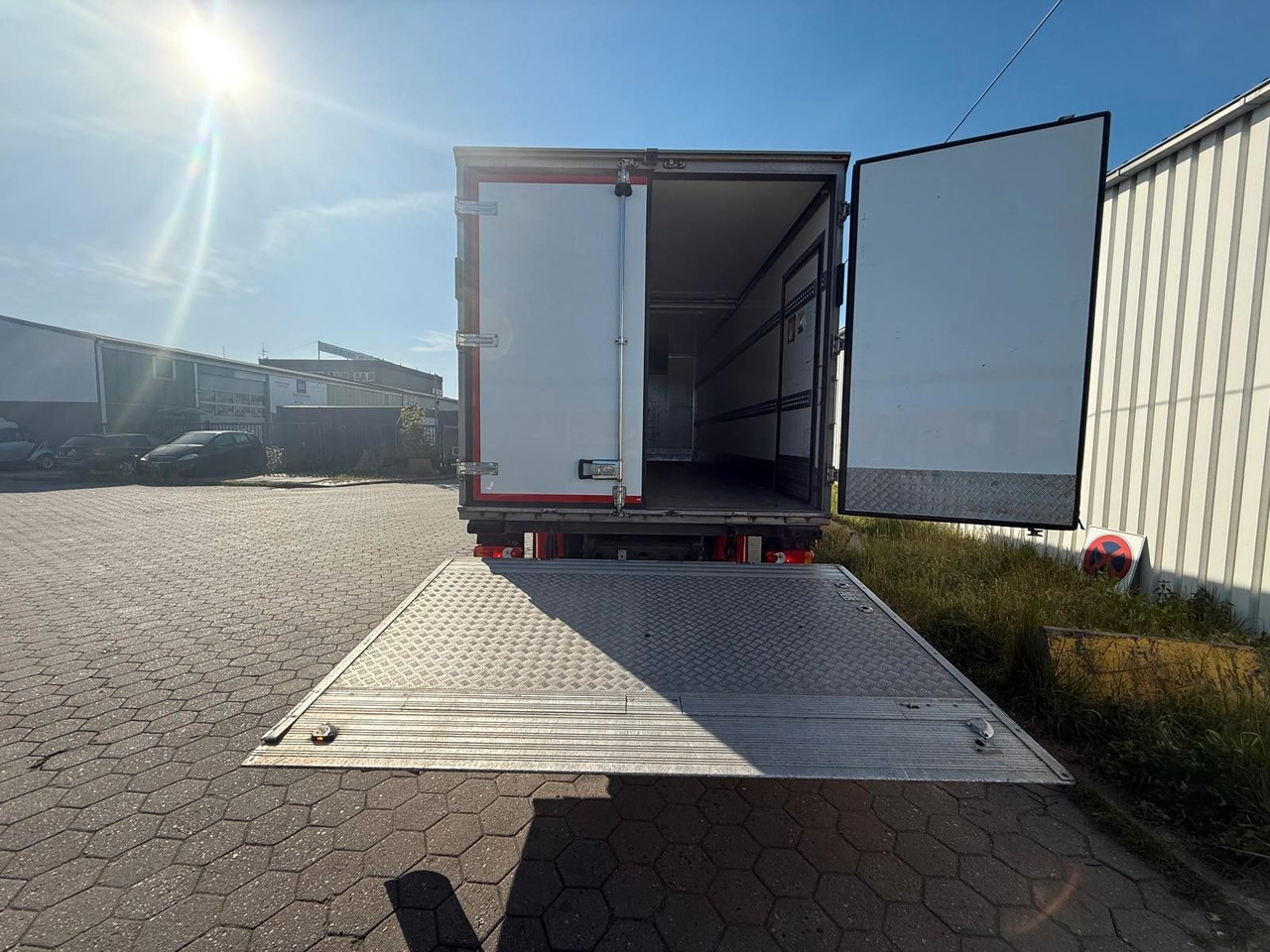 Volvo FL 42 R 240 +Thermoking T-880R+Kamera - Φορτηγό ψυγείο: φωτογραφία 4 Volvo FL 42 R 240 +Thermoking T-880R+Kamera - Φορτηγό ψυγείο: φωτογραφία 4