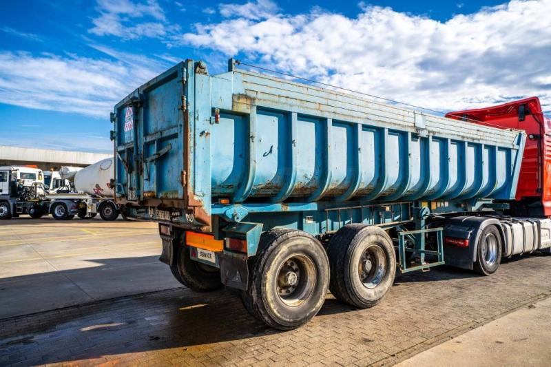 Benalu FRUEHAUF DF33 - Επικαθήμενο ανατρεπόμενο: φωτογραφία 4 Benalu FRUEHAUF DF33 - Επικαθήμενο ανατρεπόμενο: φωτογραφία 4