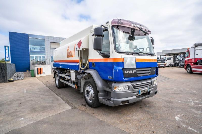 DAF LF55 280+ ALU 13000L/4 COMP. - Φορτηγό βυτιοφόρο: φωτογραφία 2 DAF LF55 280+ ALU 13000L/4 COMP. - Φορτηγό βυτιοφόρο: φωτογραφία 2