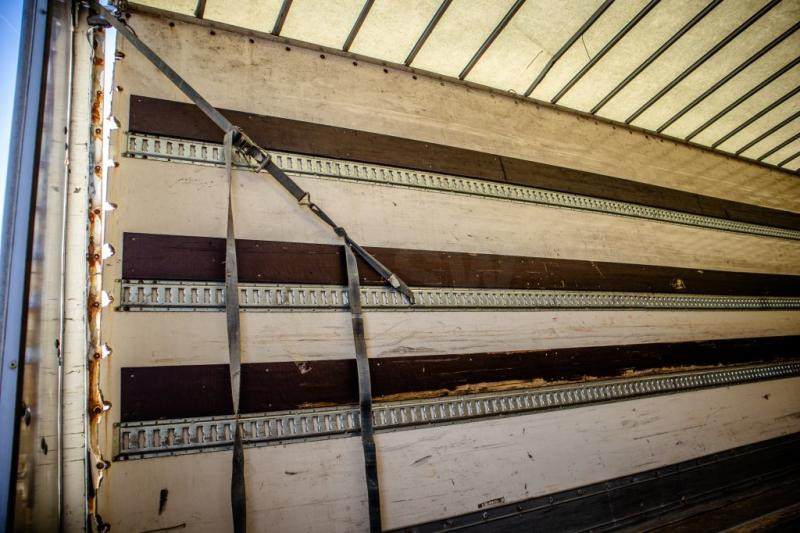 Επικαθήμενο κόφα Lecitrailer FOURGON+DHOLLANDIA: φωτογραφία 6 Επικαθήμενο κόφα Lecitrailer FOURGON+DHOLLANDIA: φωτογραφία 6