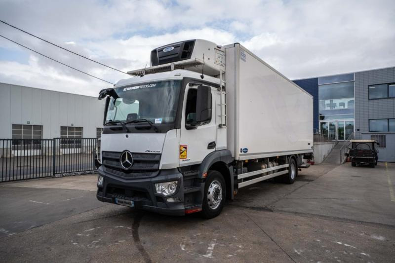 Mercedes ANTOS 1833 L +CARRIER SUPRA MULTI 1250Mt+DHOLLANDIA 2.5T. - Φορτηγό ψυγείο: φωτογραφία 1 Mercedes ANTOS 1833 L +CARRIER SUPRA MULTI 1250Mt+DHOLLANDIA 2.5T. - Φορτηγό ψυγείο: φωτογραφία 1