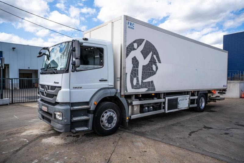 Mercedes AXOR 1829-MP3+ CARRIER - Φορτηγό ψυγείο: φωτογραφία 1 Mercedes AXOR 1829-MP3+ CARRIER - Φορτηγό ψυγείο: φωτογραφία 1