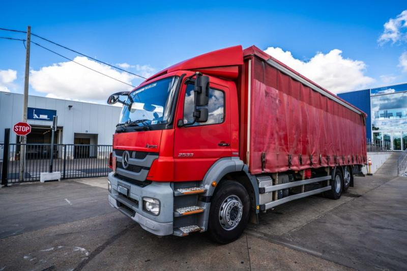 Mercedes AXOR 2533 -MP3+DHOLLANDIA 2.5T - Φορτηγό μουσαμάς: φωτογραφία 1 Mercedes AXOR 2533 -MP3+DHOLLANDIA 2.5T - Φορτηγό μουσαμάς: φωτογραφία 1