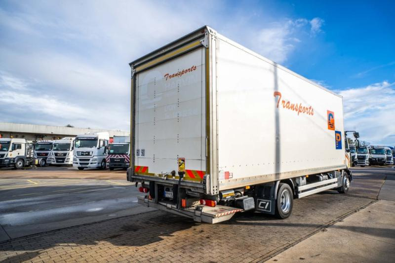 Renault D WIDE 250 DXI (12T)+DHOLLANDIA - Φορτηγό κόφα: φωτογραφία 4 Renault D WIDE 250 DXI (12T)+DHOLLANDIA - Φορτηγό κόφα: φωτογραφία 4