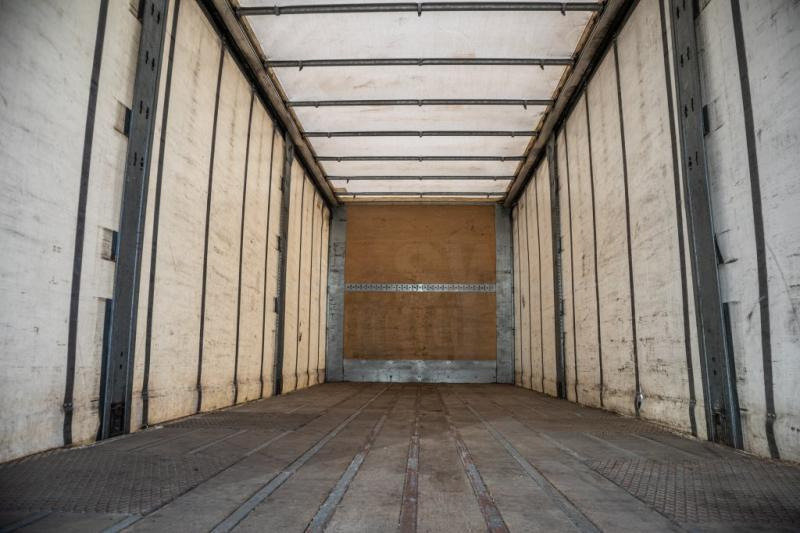 Φορτηγό μουσαμάς Volvo FM330-6x2-10 pneus/tires-intarder: φωτογραφία 9