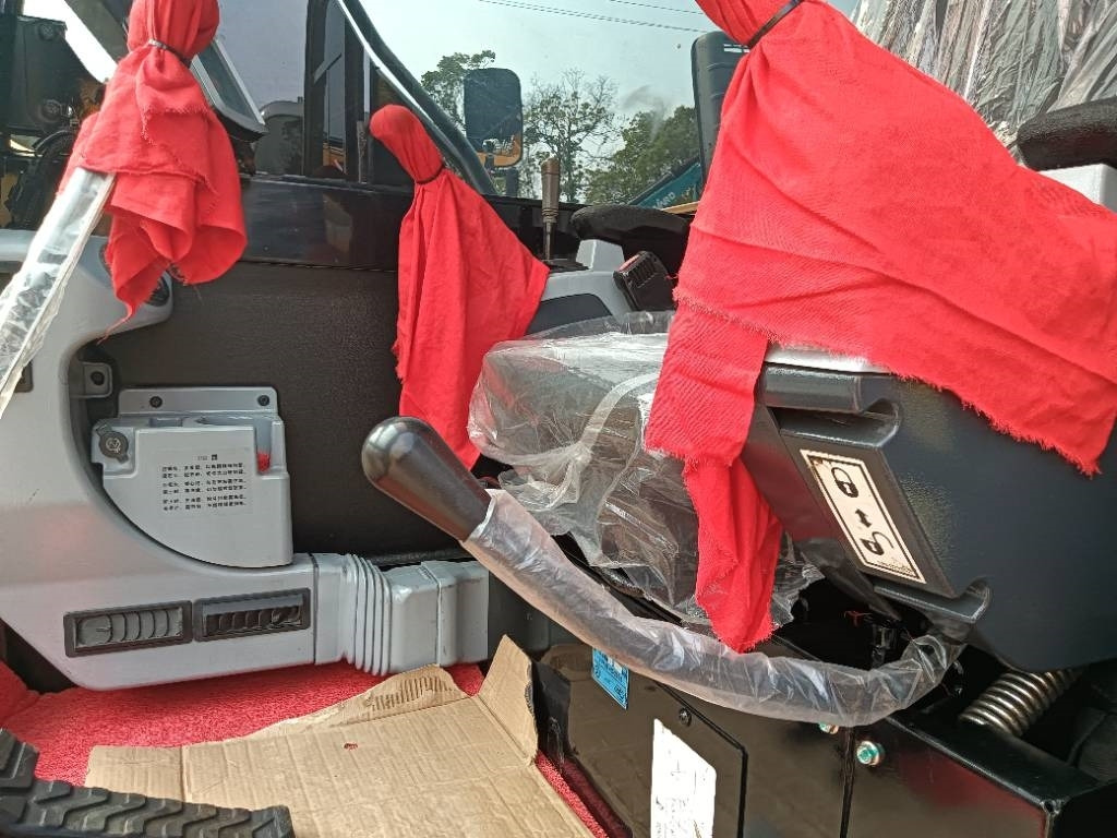 CAT 307E2 - Μίνι εκσκαφέας: φωτογραφία 4 CAT 307E2 - Μίνι εκσκαφέας: φωτογραφία 4