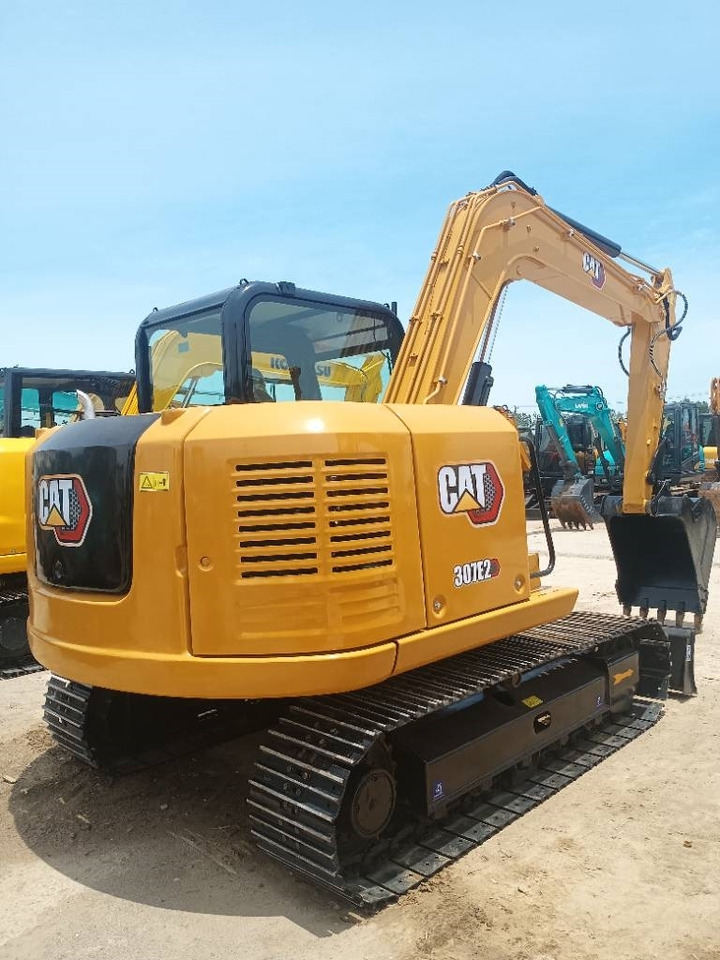 CAT 307e - Ερπυστριοφόρος εκσκαφέας: φωτογραφία 1 CAT 307e - Ερπυστριοφόρος εκσκαφέας: φωτογραφία 1