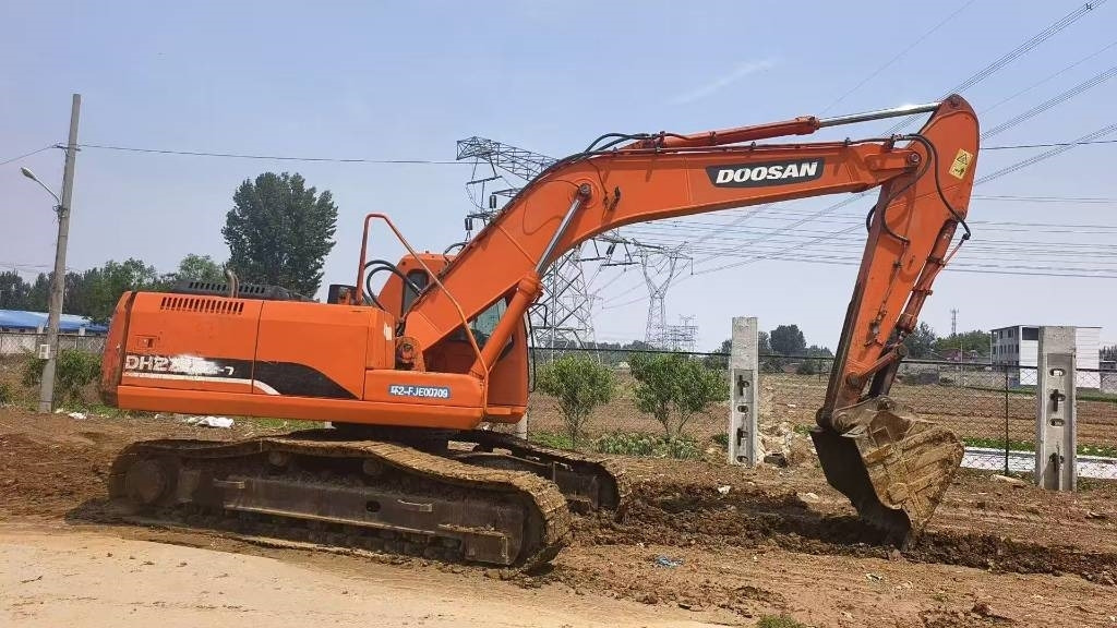 Doosan DH 225 LC-7 - Ερπυστριοφόρος εκσκαφέας: φωτογραφία 1 Doosan DH 225 LC-7 - Ερπυστριοφόρος εκσκαφέας: φωτογραφία 1
