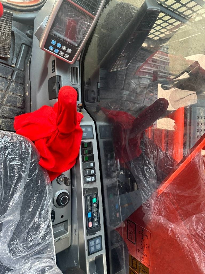 Ερπυστριοφόρος εκσκαφέας Doosan DX 225LC-9C [ Copy ]: φωτογραφία 7