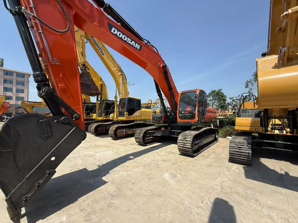 Doosan DX 340 - Ερπυστριοφόρος εκσκαφέας: φωτογραφία 3 Doosan DX 340 - Ερπυστριοφόρος εκσκαφέας: φωτογραφία 3