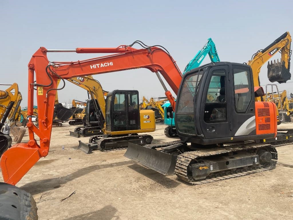 Hitachi ZX 70 - Μίνι εκσκαφέας: φωτογραφία 3 Hitachi ZX 70 - Μίνι εκσκαφέας: φωτογραφία 3