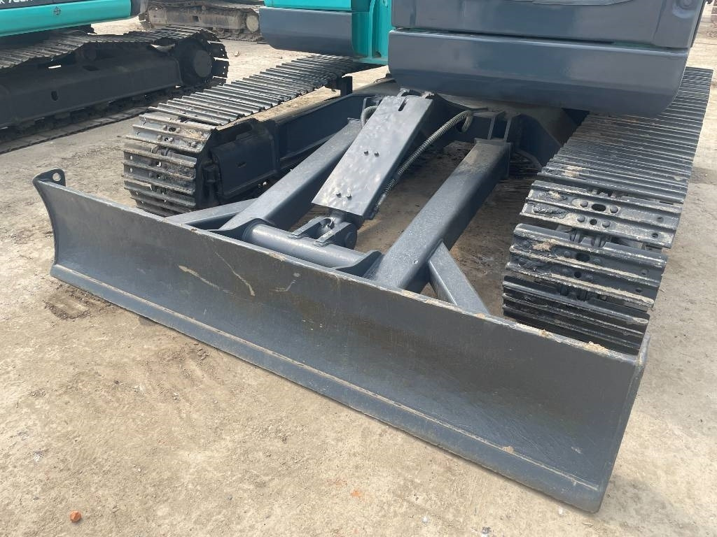 Kobelco SK 75 - Ερπυστριοφόρος εκσκαφέας: φωτογραφία 5 Kobelco SK 75 - Ερπυστριοφόρος εκσκαφέας: φωτογραφία 5