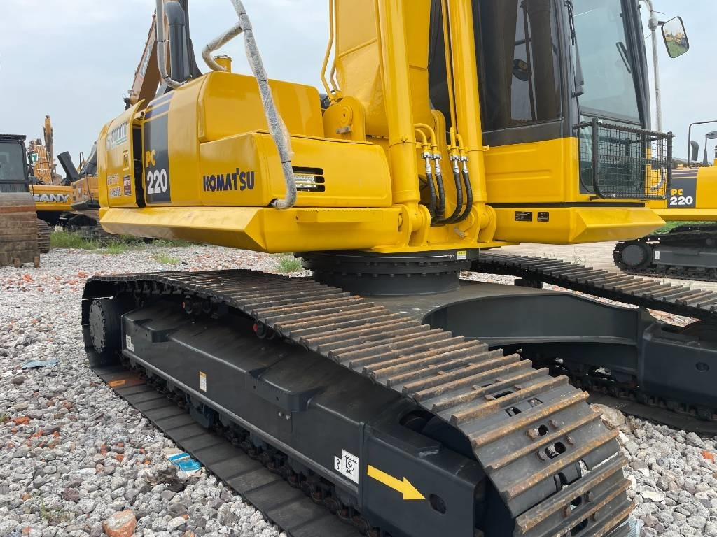 Komatsu PC 220 - Ερπυστριοφόρος εκσκαφέας: φωτογραφία 5 Komatsu PC 220 - Ερπυστριοφόρος εκσκαφέας: φωτογραφία 5