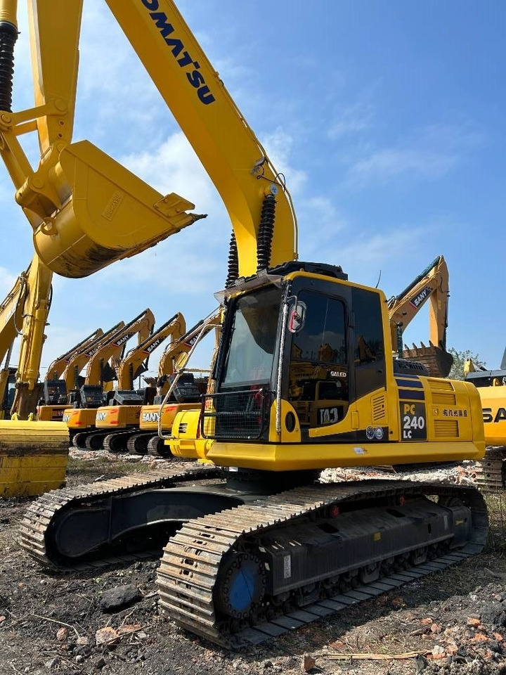 Komatsu PC 240 LC - Ερπυστριοφόρος εκσκαφέας: φωτογραφία 5 Komatsu PC 240 LC - Ερπυστριοφόρος εκσκαφέας: φωτογραφία 5