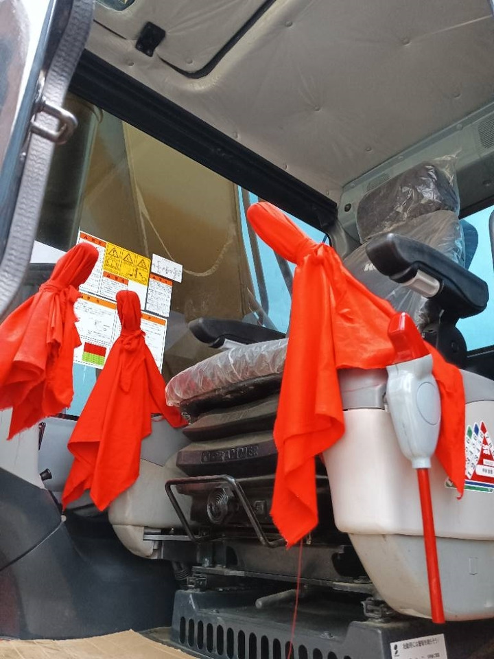 Komatsu PC 350 - Ερπυστριοφόρος εκσκαφέας: φωτογραφία 4 Komatsu PC 350 - Ερπυστριοφόρος εκσκαφέας: φωτογραφία 4