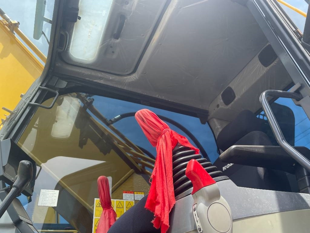 Komatsu PC 350 - Ερπυστριοφόρος εκσκαφέας: φωτογραφία 4 Komatsu PC 350 - Ερπυστριοφόρος εκσκαφέας: φωτογραφία 4