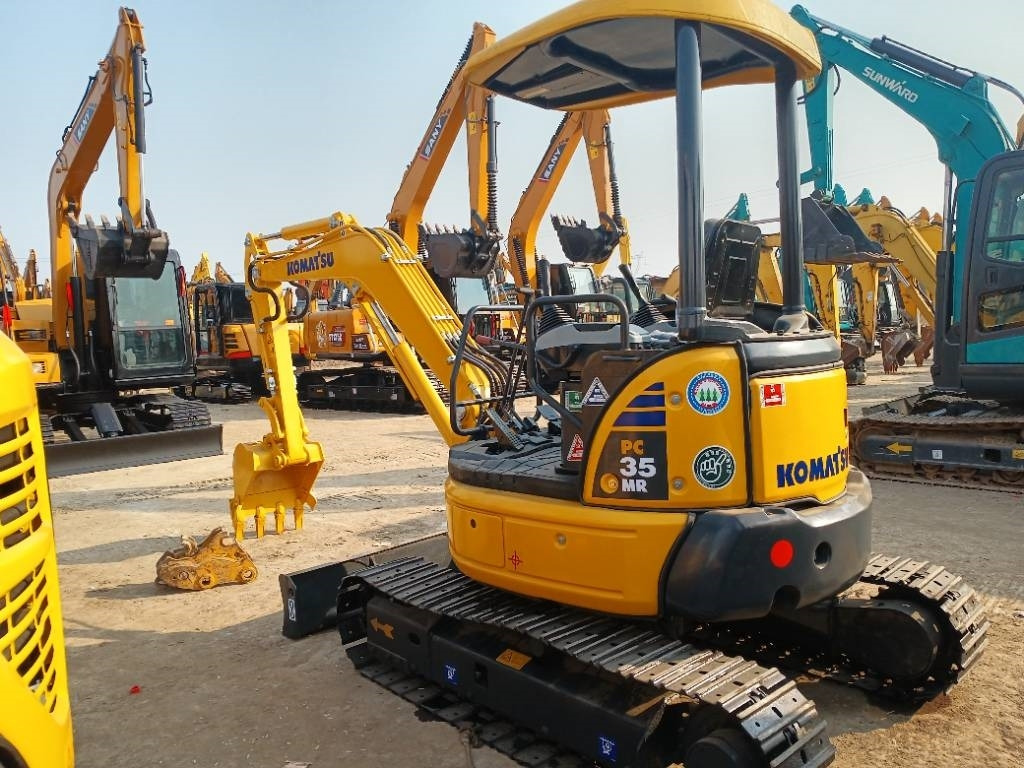Komatsu PC 35 - Μίνι εκσκαφέας: φωτογραφία 3 Komatsu PC 35 - Μίνι εκσκαφέας: φωτογραφία 3