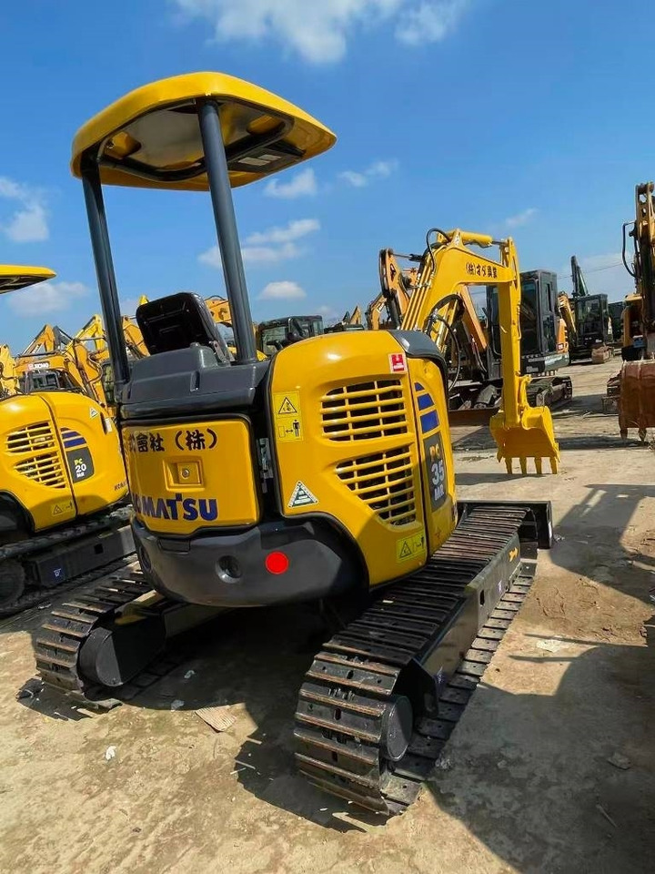 Komatsu PC 35 - Μίνι εκσκαφέας: φωτογραφία 5 Komatsu PC 35 - Μίνι εκσκαφέας: φωτογραφία 5
