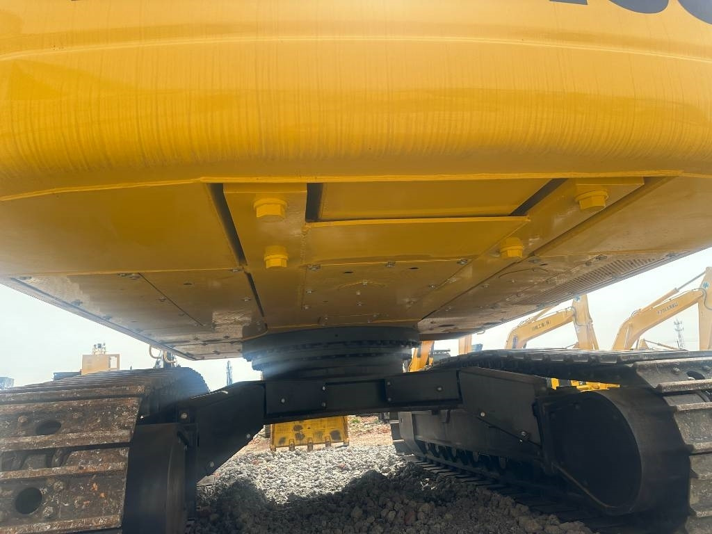 Komatsu PC 450 - Ερπυστριοφόρος εκσκαφέας: φωτογραφία 5 Komatsu PC 450 - Ερπυστριοφόρος εκσκαφέας: φωτογραφία 5
