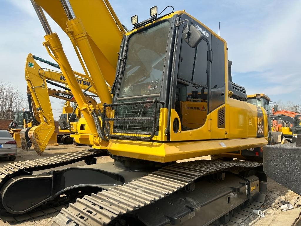Komatsu pc360 - Ερπυστριοφόρος εκσκαφέας: φωτογραφία 2 Komatsu pc360 - Ερπυστριοφόρος εκσκαφέας: φωτογραφία 2