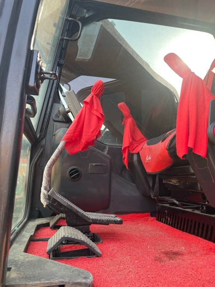 Sany 235  - Ερπυστριοφόρος εκσκαφέας: φωτογραφία 5 Sany 235  - Ερπυστριοφόρος εκσκαφέας: φωτογραφία 5