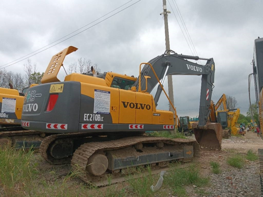 Volvo EC 210 B LC - Ερπυστριοφόρος εκσκαφέας: φωτογραφία 1 Volvo EC 210 B LC - Ερπυστριοφόρος εκσκαφέας: φωτογραφία 1