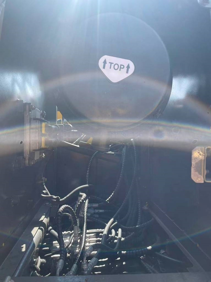 Volvo EC 240 - Ερπυστριοφόρος εκσκαφέας: φωτογραφία 3 Volvo EC 240 - Ερπυστριοφόρος εκσκαφέας: φωτογραφία 3